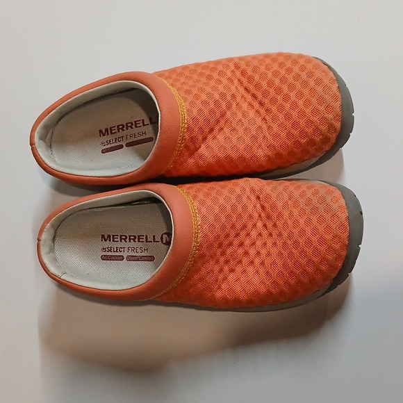 MERRELL Encore Breeze Slip On Comfort Clogs - Picture 1 of 6